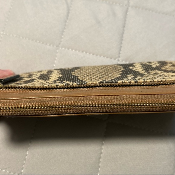 Coach wallet, animal print - Picture 3 of 4